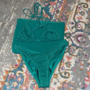 ONLY BEEN WORN ONCE Green Triangl Set!!!! Both small top and bottom